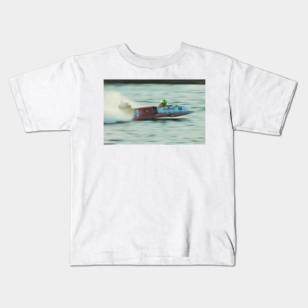 Powerboat Racing at Oulton Broad - OSY400 - Scott Goodings Kids T-Shirt by jamesknightsart